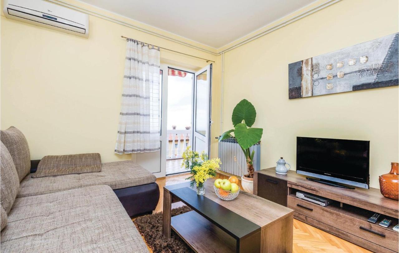 Lovely Apartment In Matulji With Kitchen Exterior photo